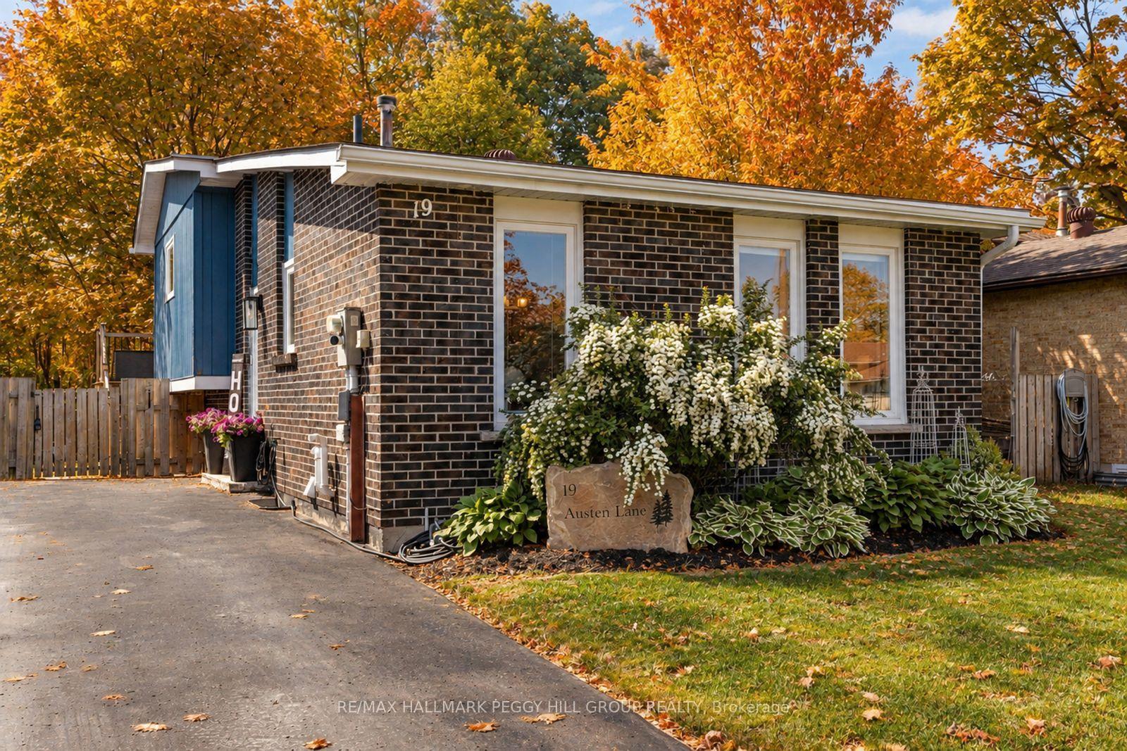 19-austen-lane-barrie-ontario-s13864212