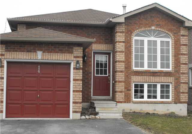 14-buggs-ga-barrie-ontario-s1600605