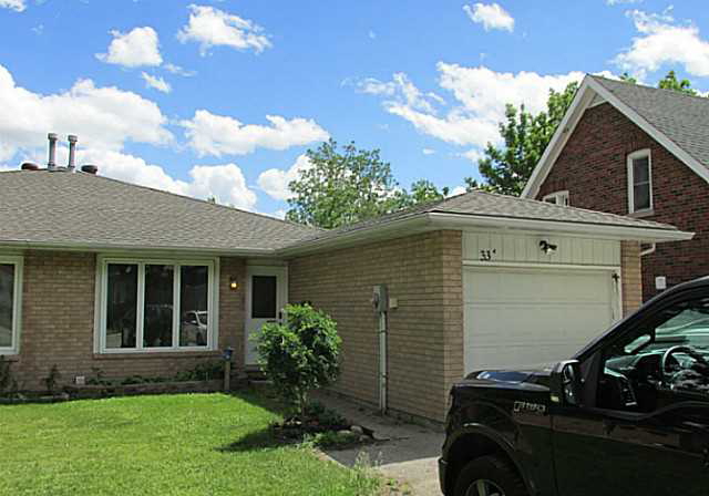 33a-grove-street-e-barrie-ontario-s1604544