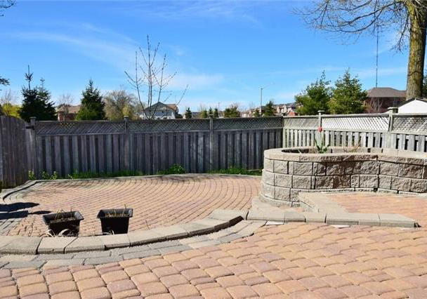 22-mapleton-avenue-barrie-ontario-s3804521