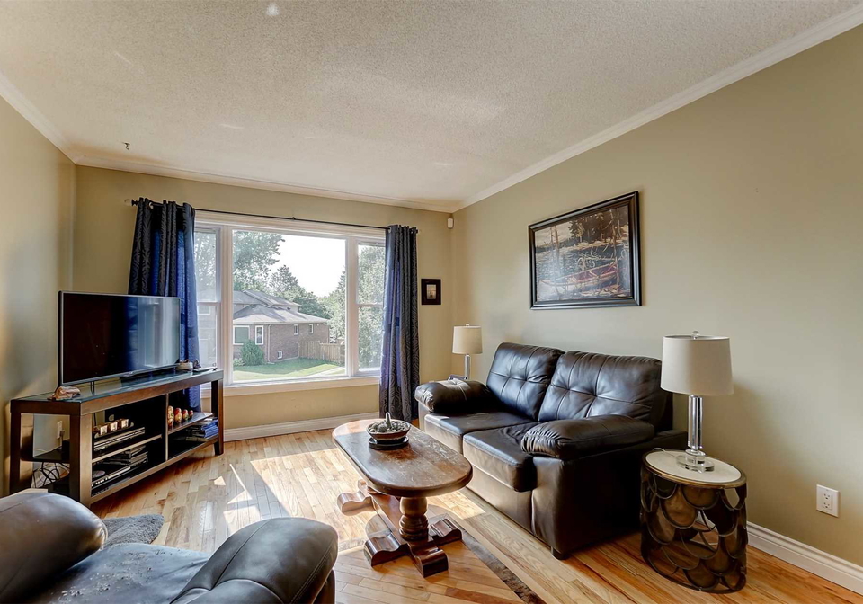 34-engel-crescent-barrie-ontario-s4527353