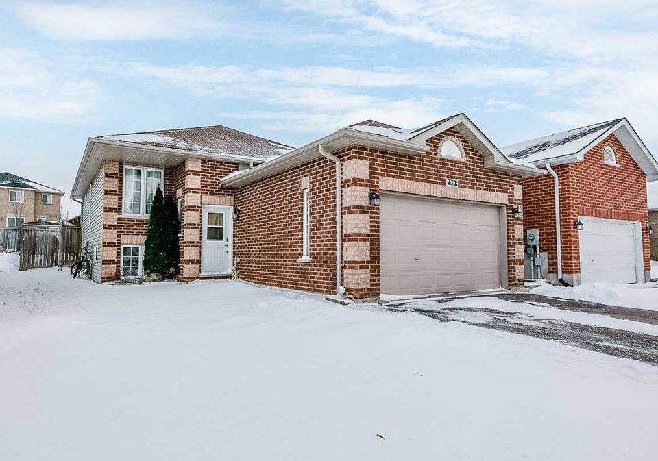 79-hanmer-street-e-barrie-ontario-s4664859