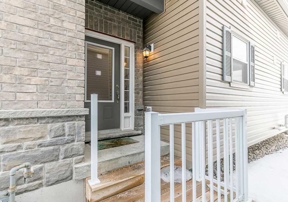 15-isabella-drive-orillia-ontario-s4704584