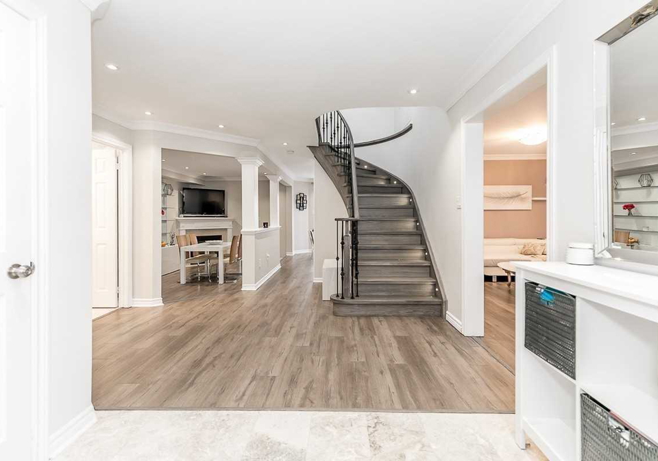 8-grace-crescent-barrie-ontario-s4776427