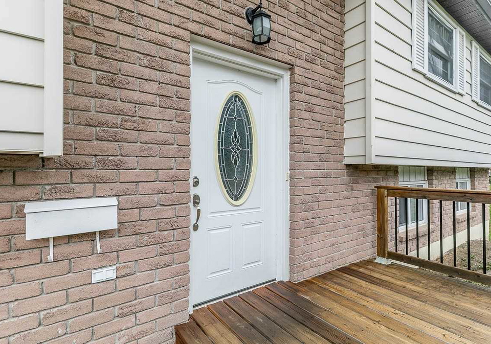 18-chippawa-court-barrie-ontario-s4946622