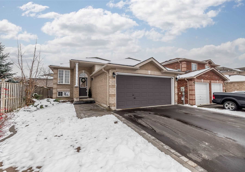 22-dunsmore-lane-barrie-ontario-s5059423