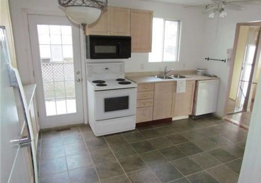 46-charlbrook-avenue-barrie-ontario-s5065589