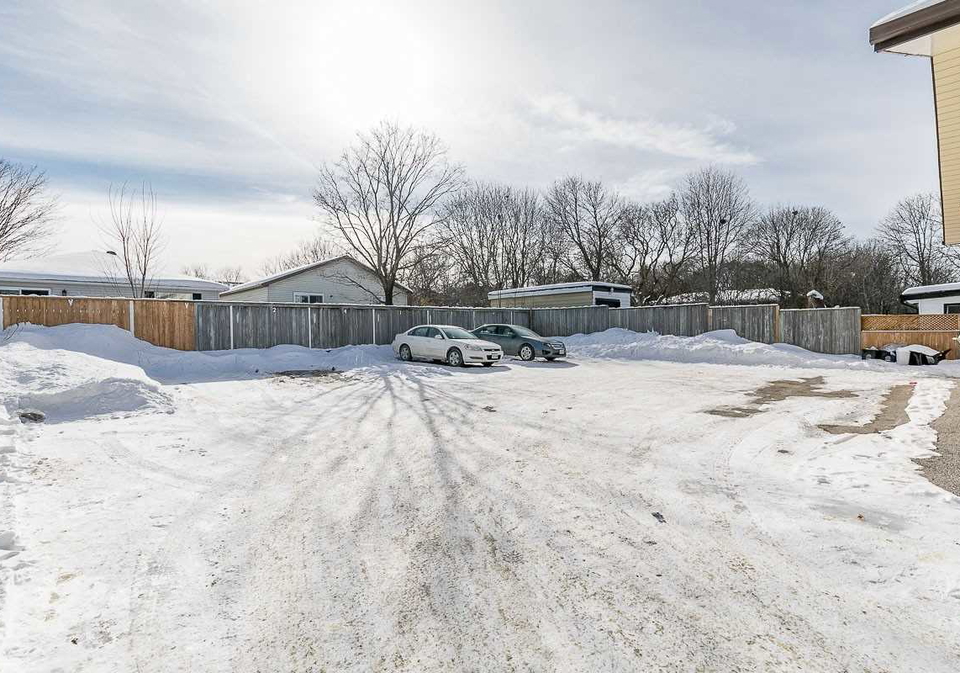 219-oxford-street-orillia-ontario-s5104637