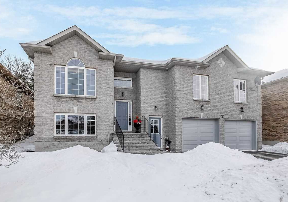 30-dove-crescent-barrie-ontario-s5118558