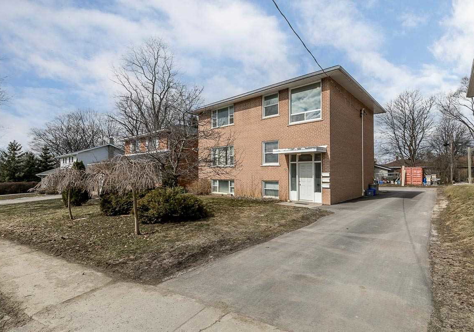 78-queen-street-barrie-ontario-s5152496