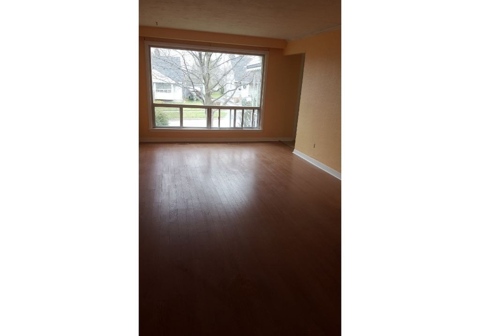 155-gunn-street-barrie-ontario-s5245098