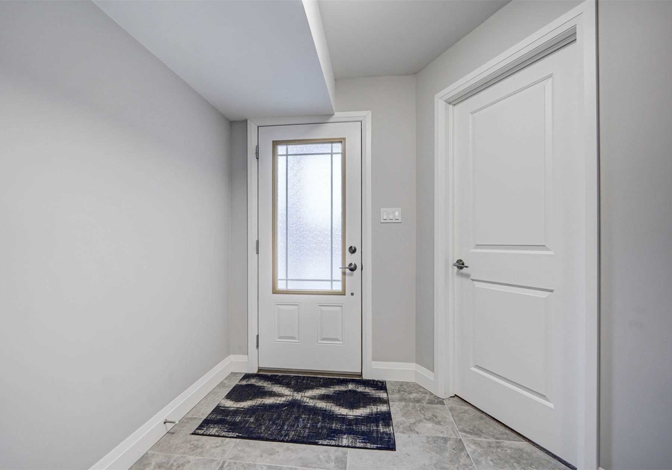 160-bishop-drive-barrie-ontario-s5561188