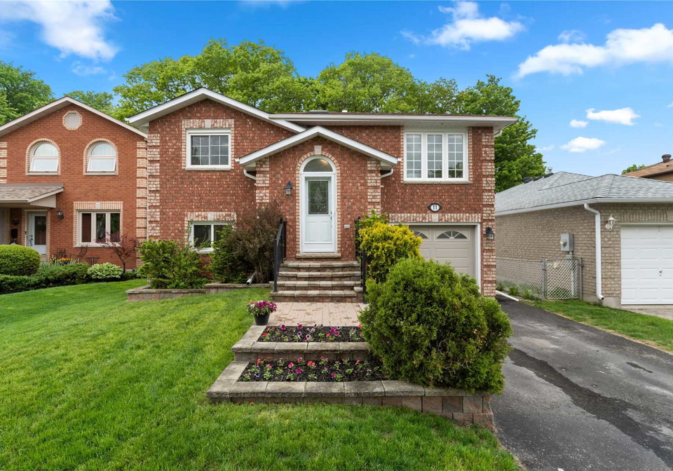 11-finlay-road-barrie-ontario-s5637062