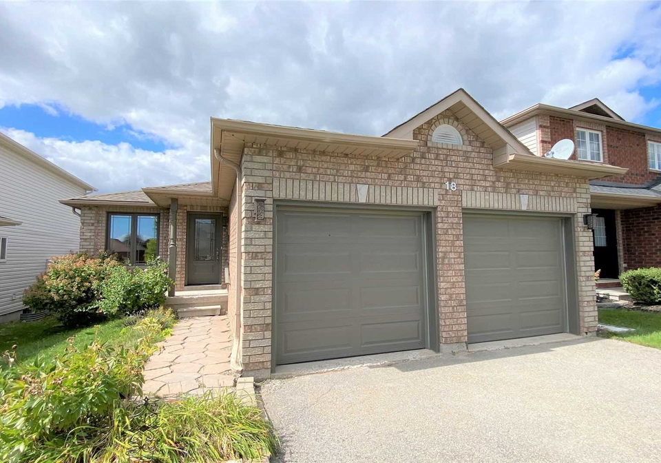 18-ambler-bay-barrie-ontario-s5755504