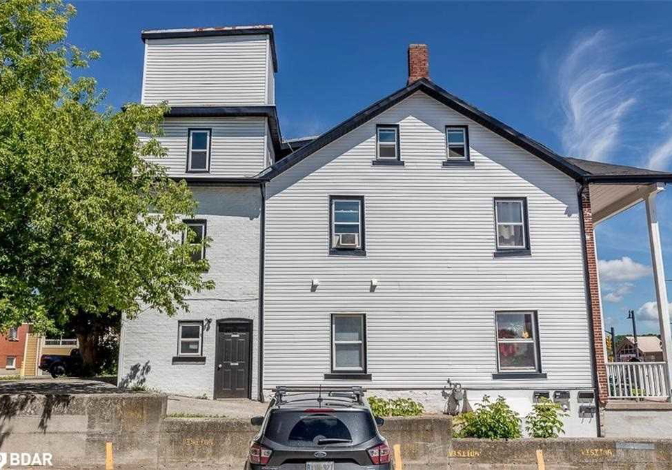 27-front-street-n-orillia-ontario-s5760790