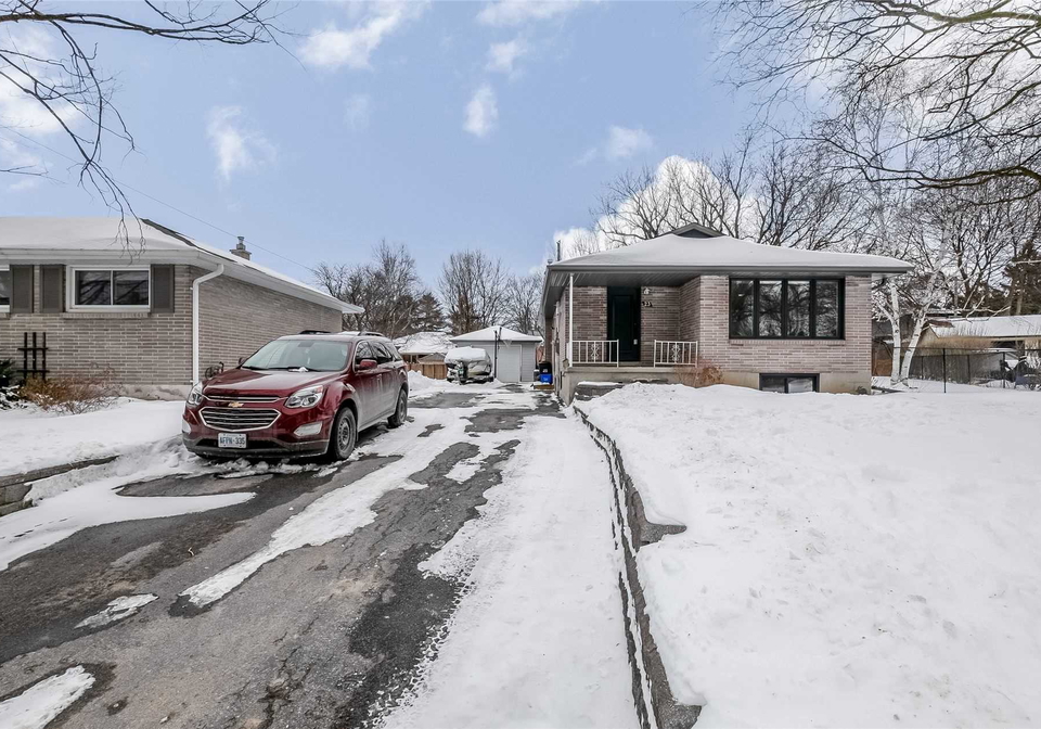 23-parkdale-crescent-barrie-ontario-s5940919
