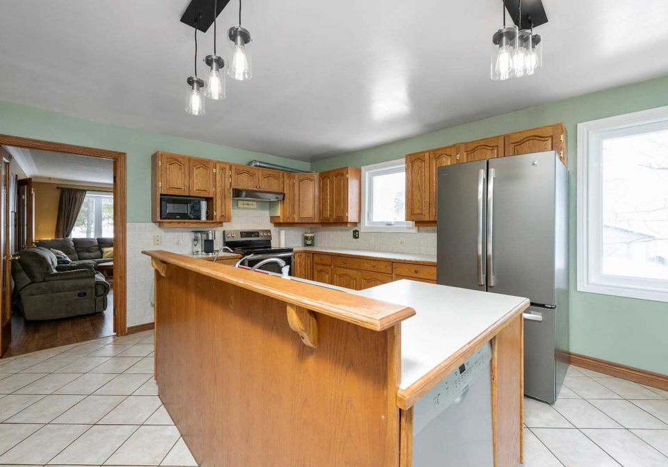 114-ardagh-road-barrie-ontario-s5973117