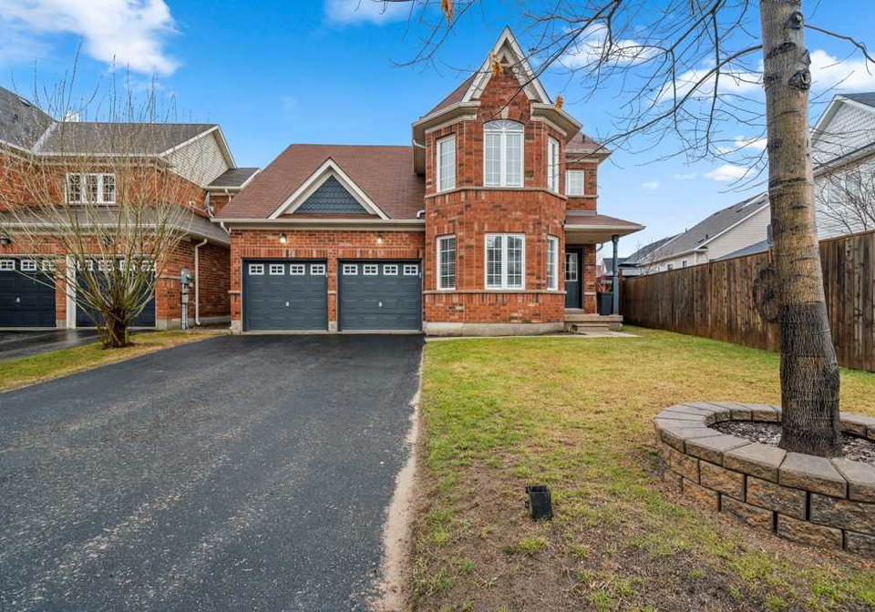 38-maple-crown-terrace-barrie-ontario-s5978147