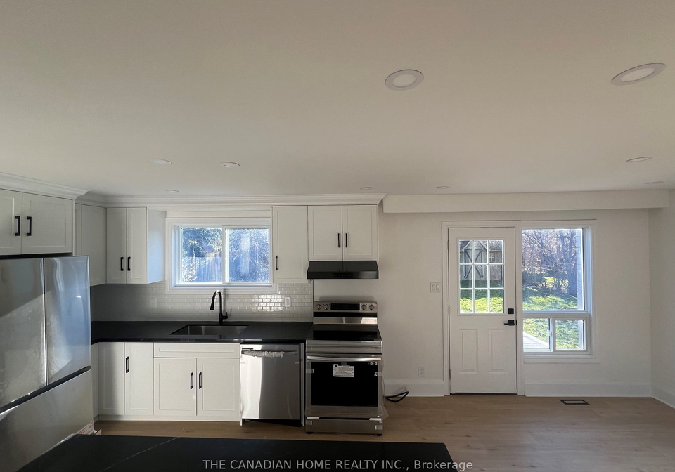 16-lonsdale-place-barrie-ontario-s8199604