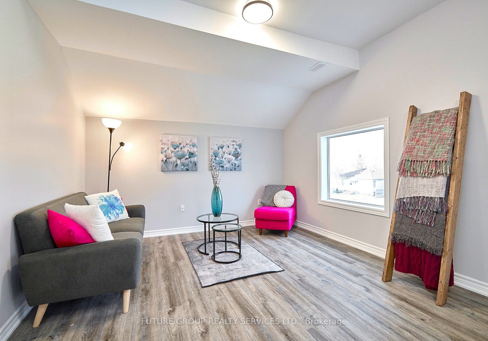 156-peel-street-barrie-ontario-s9034883