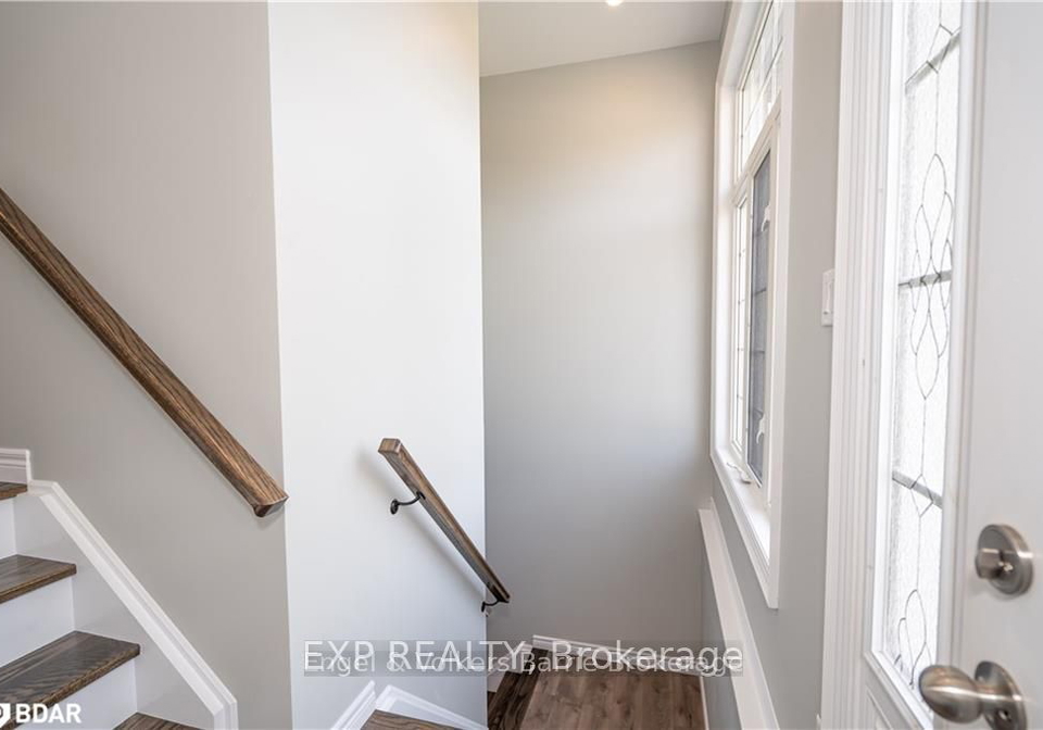19-loon-avenue-barrie-ontario-s9264882