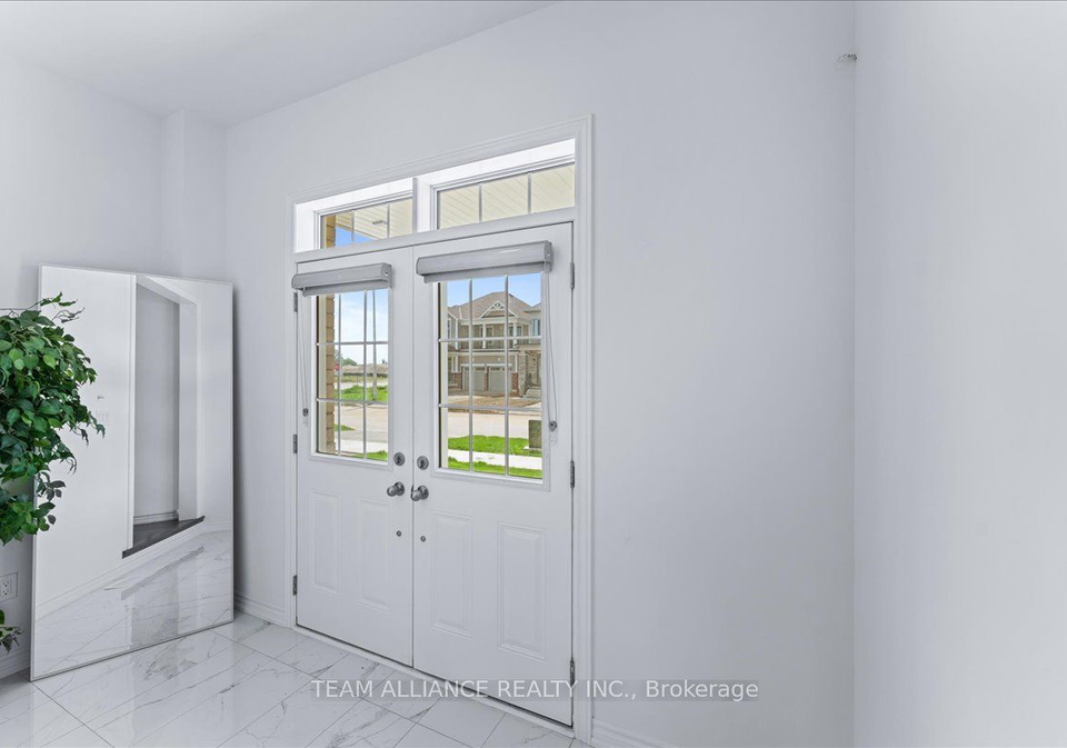 60-bannister-road-barrie-ontario-s9373303