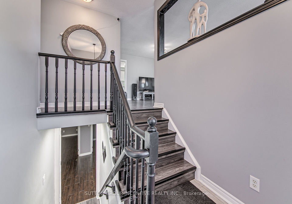 140-monique-crescent-barrie-ontario-s9375458