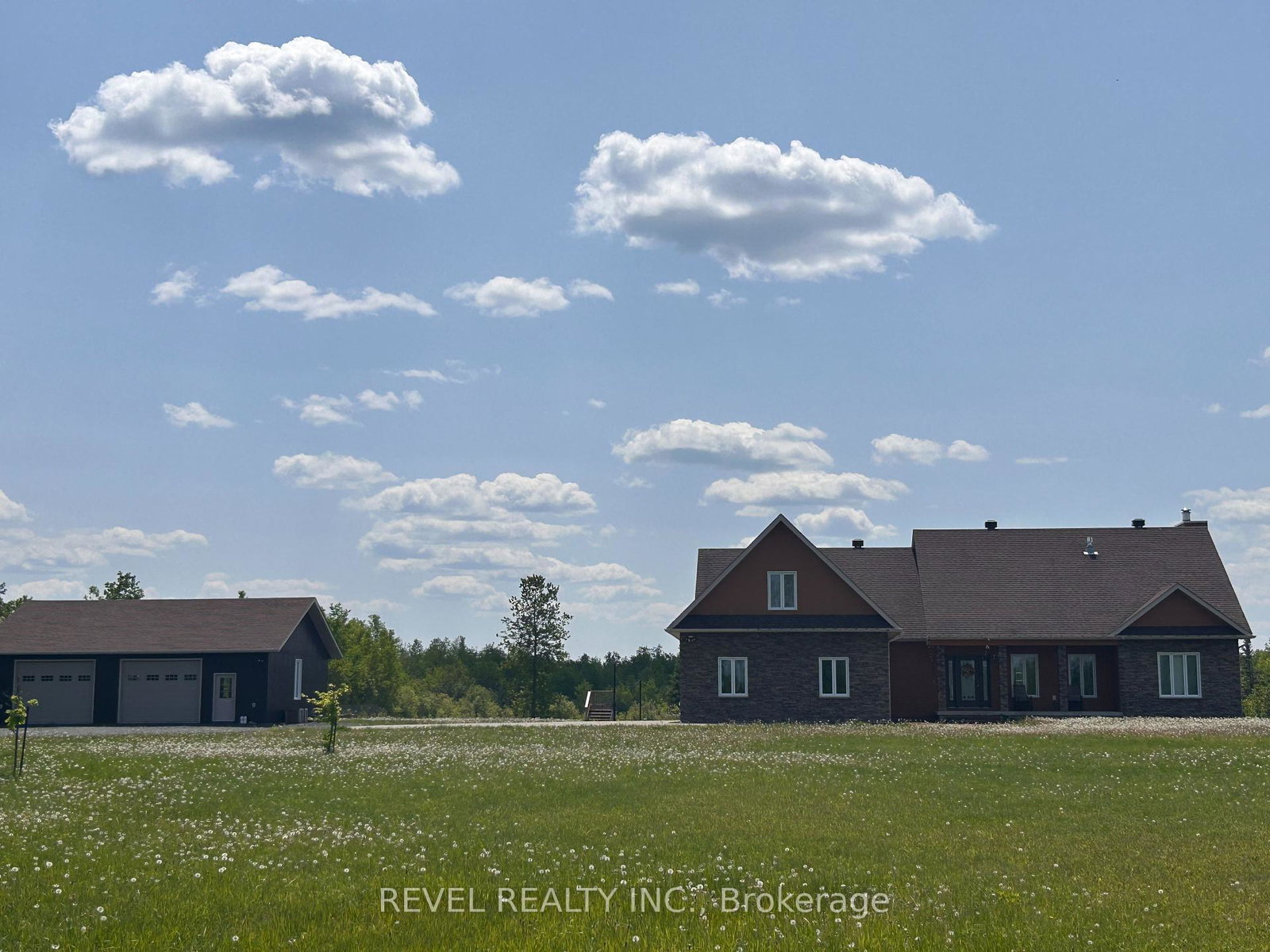 847-hwy-579-highway-cochrane-ontario-t12001252