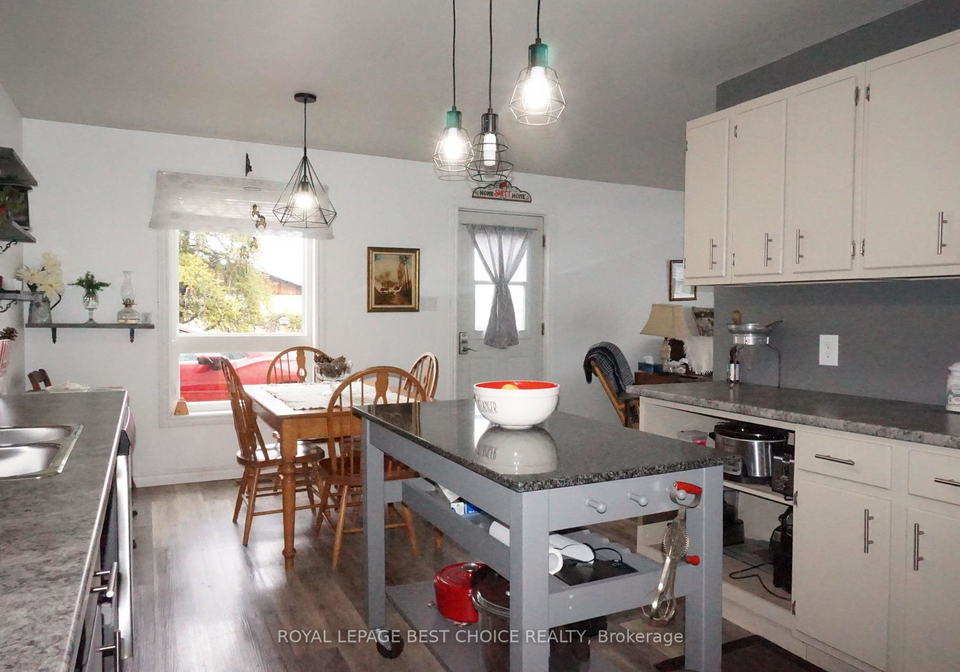 14-third-street-cobalt-ontario-t12120482