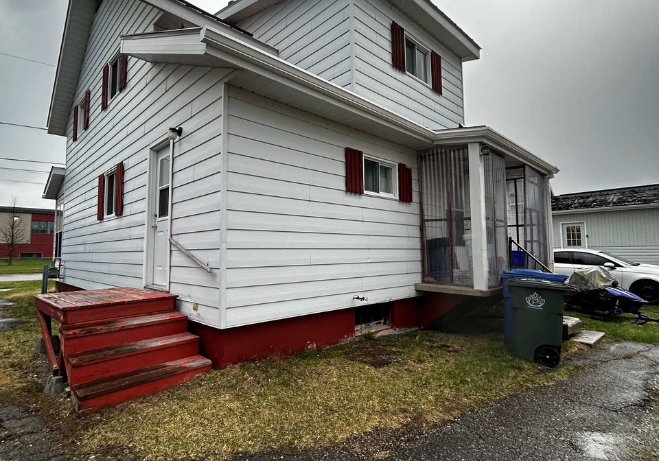 66-st-aubin-avenue-kapuskasing-ontario-t12160068