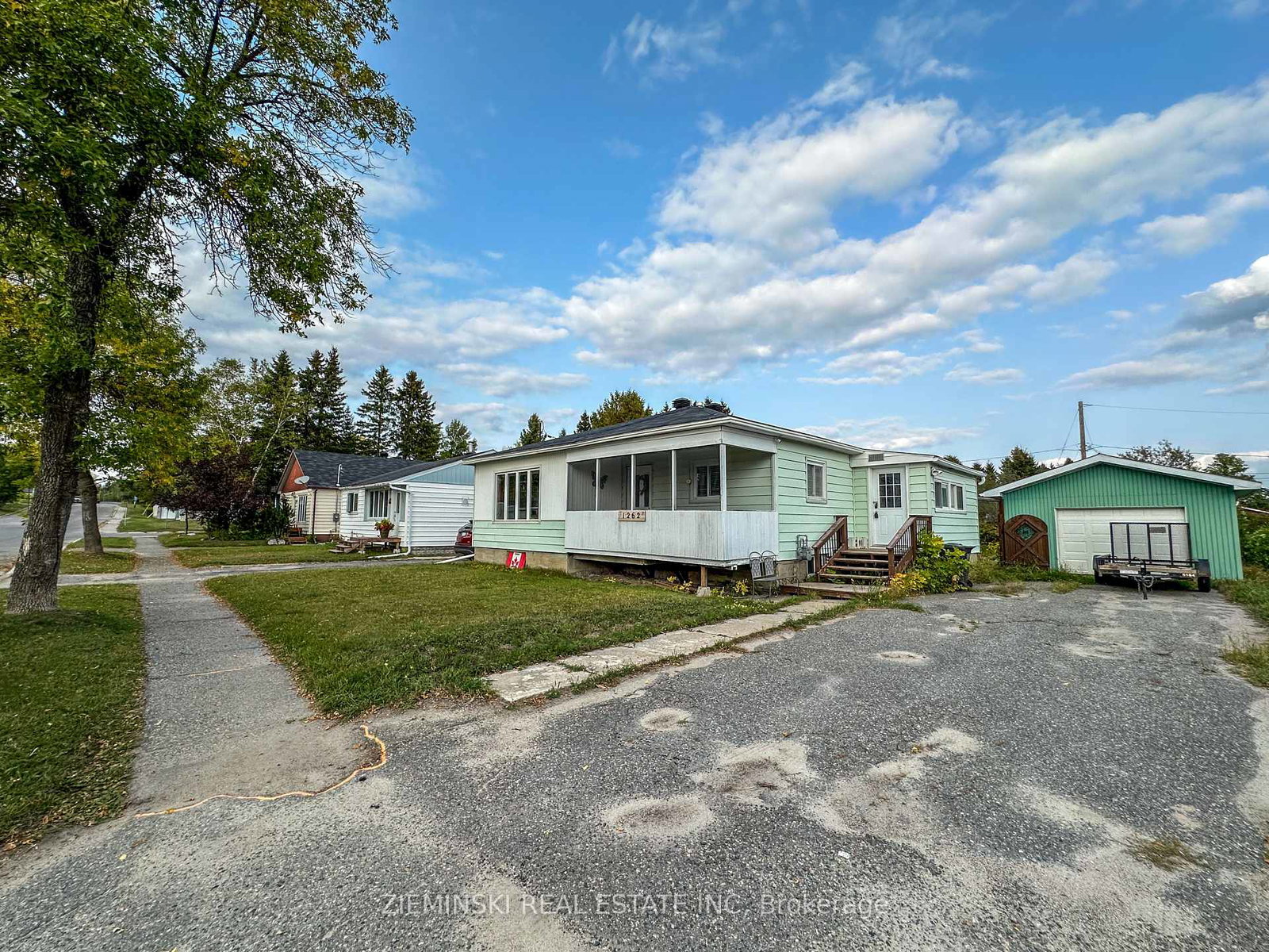 1262-victoria-road-iroquois-falls-ontario-t12160102