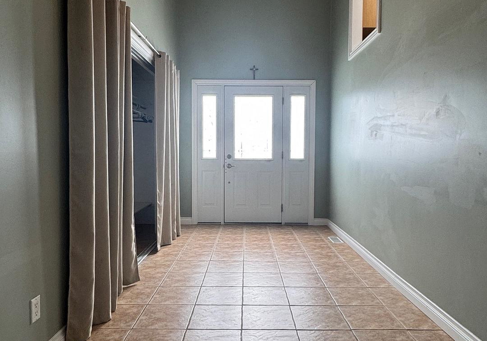 1467-hwy-652-highway-e-cochrane-ontario-t12170004