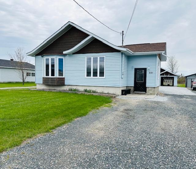 221-cloutierville-road-smooth-rock-falls-ontario-t12172901