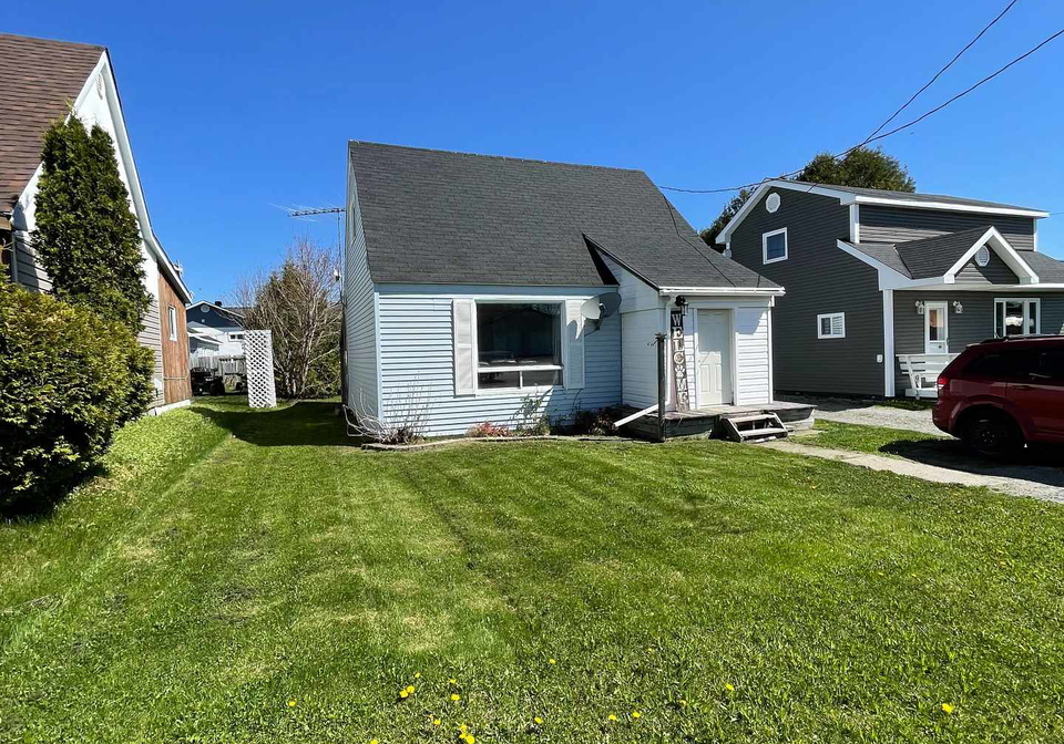 74-eighth-avenue-larder-lake-ontario-t12174779