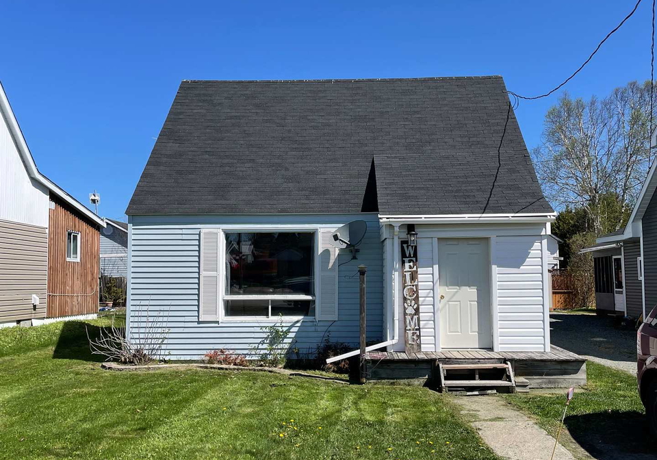 74-eighth-avenue-larder-lake-ontario-t12174779