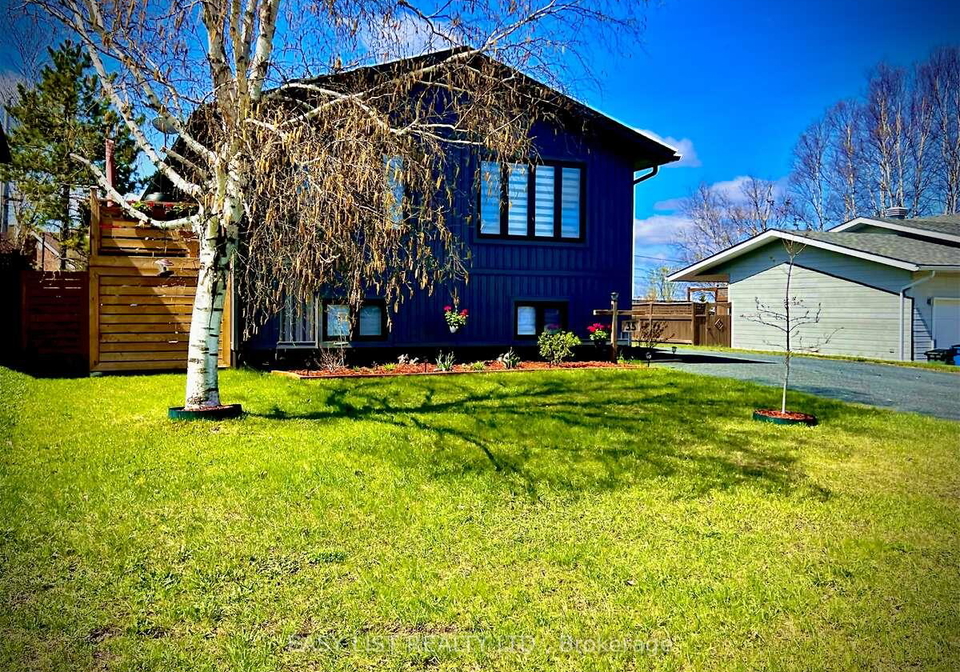 35-algonquin-road-cochrane-ontario-t12177200