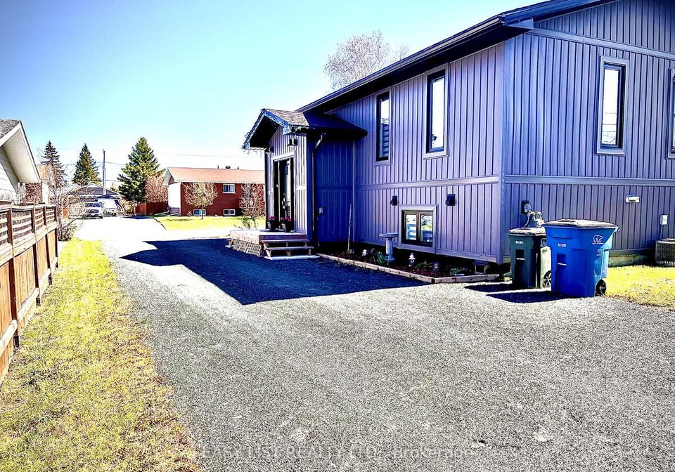 35-algonquin-road-cochrane-ontario-t12177200