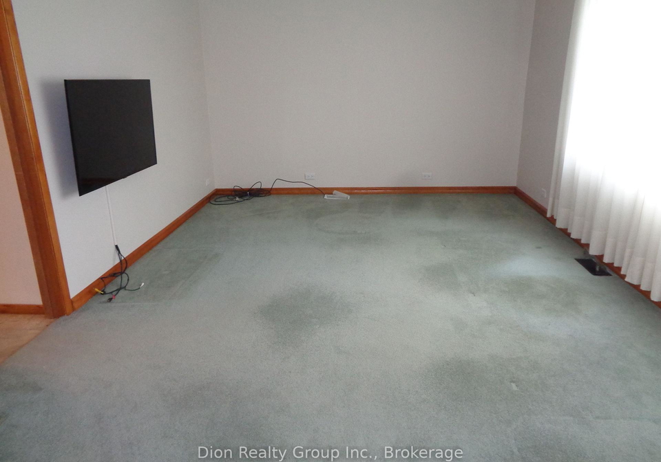 111-duncan-avenue-s-kirkland-lake-ontario-t12190017