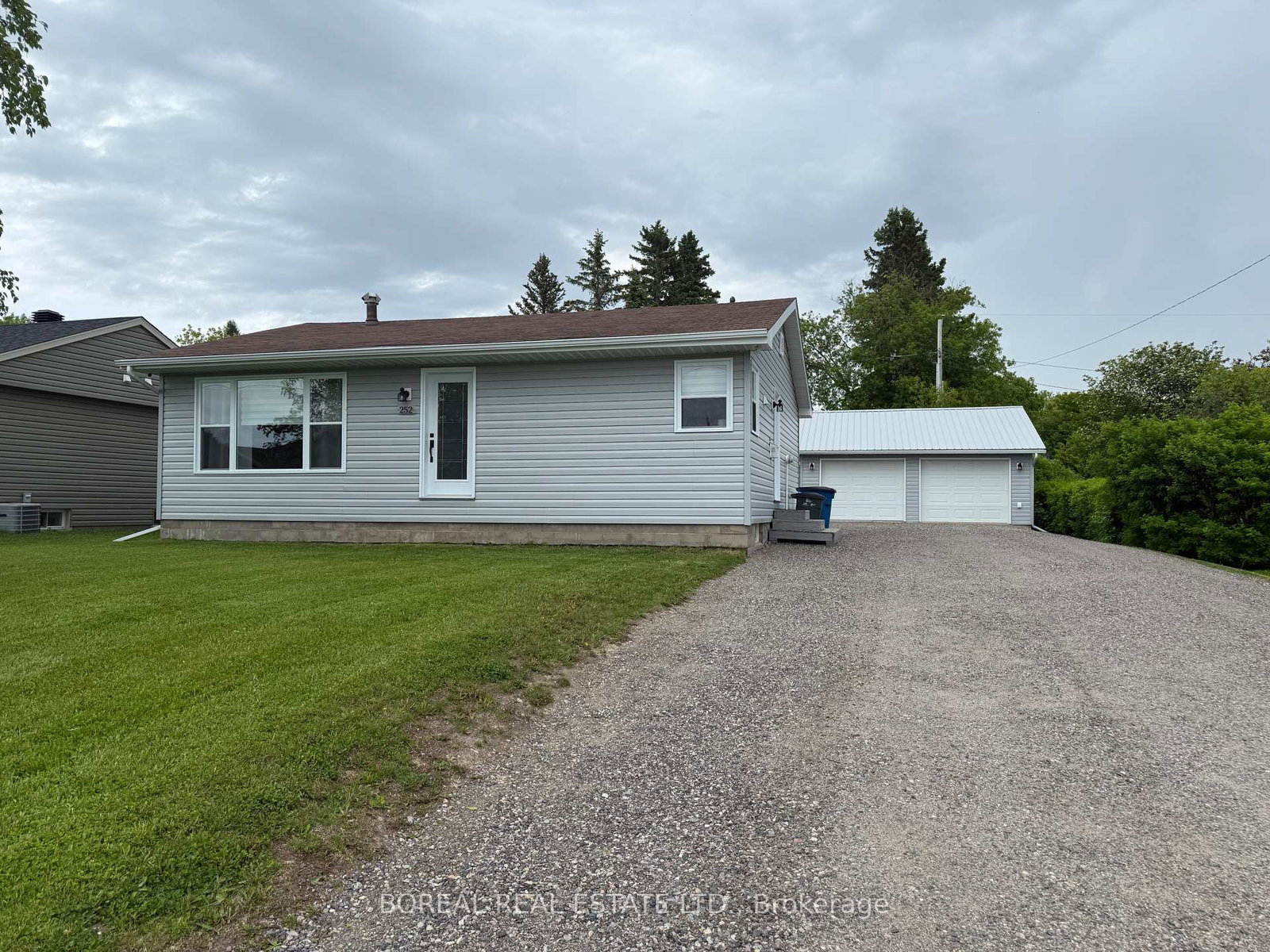 252-fourteenth-avenue-cochrane-ontario-t12224923