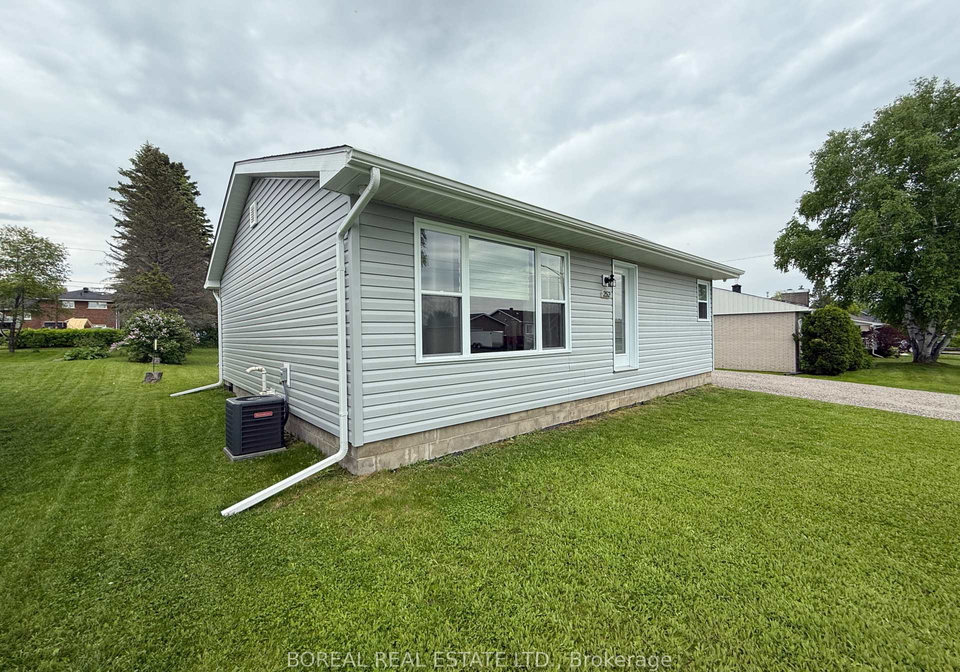 252-fourteenth-avenue-cochrane-ontario-t12224923
