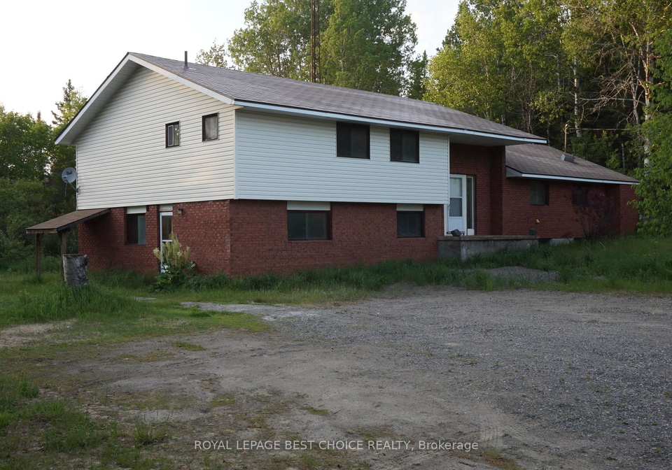 994328-hwy-11-n-coleman-ontario-t12228889