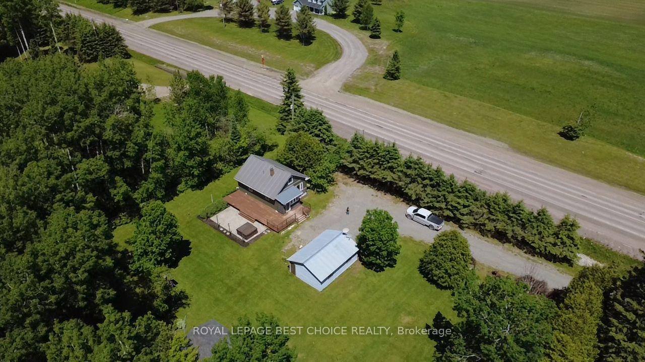 335232-highway-11-n-chamberlain-ontario-t12238640