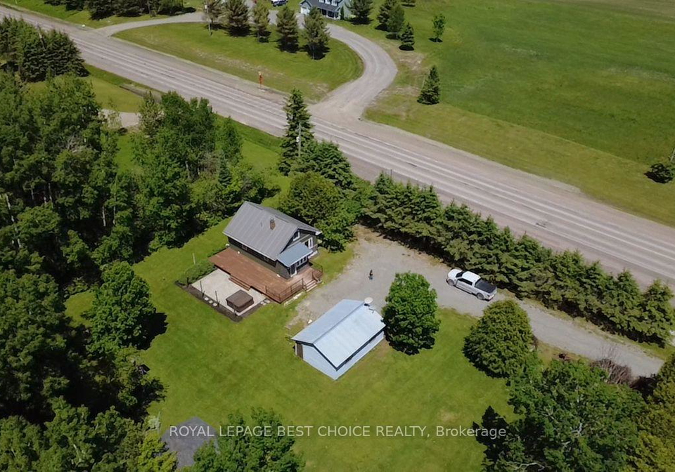 335232-highway-11-n-chamberlain-ontario-t12238640