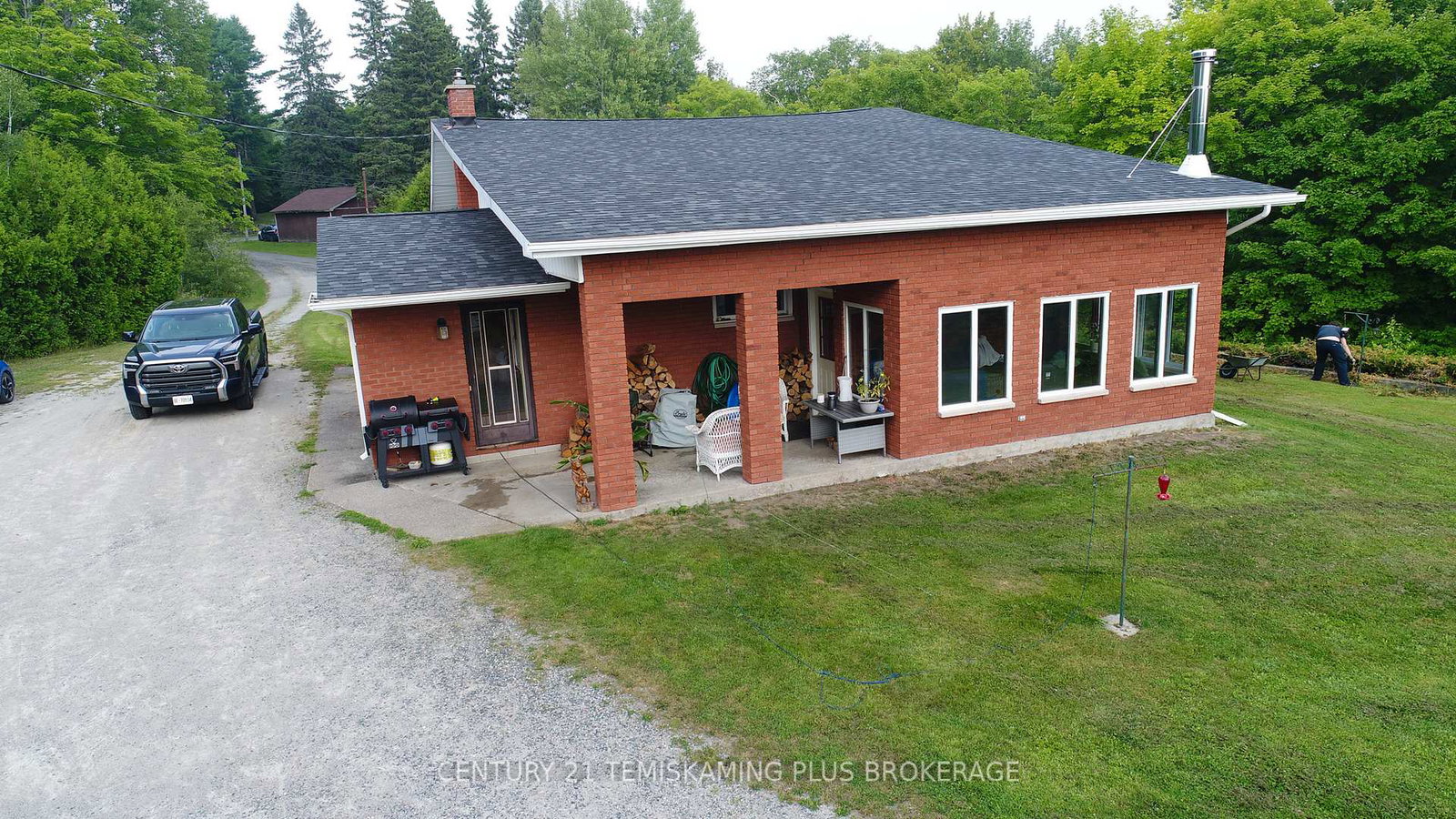 858013-short-street-timiskaming-ontario-t12255470