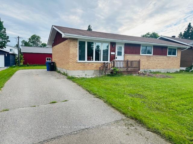 12-winnipeg-street-kapuskasing-ontario-t12256117