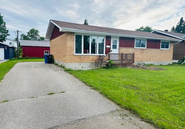 12-winnipeg-street-kapuskasing-ontario-t12256117
