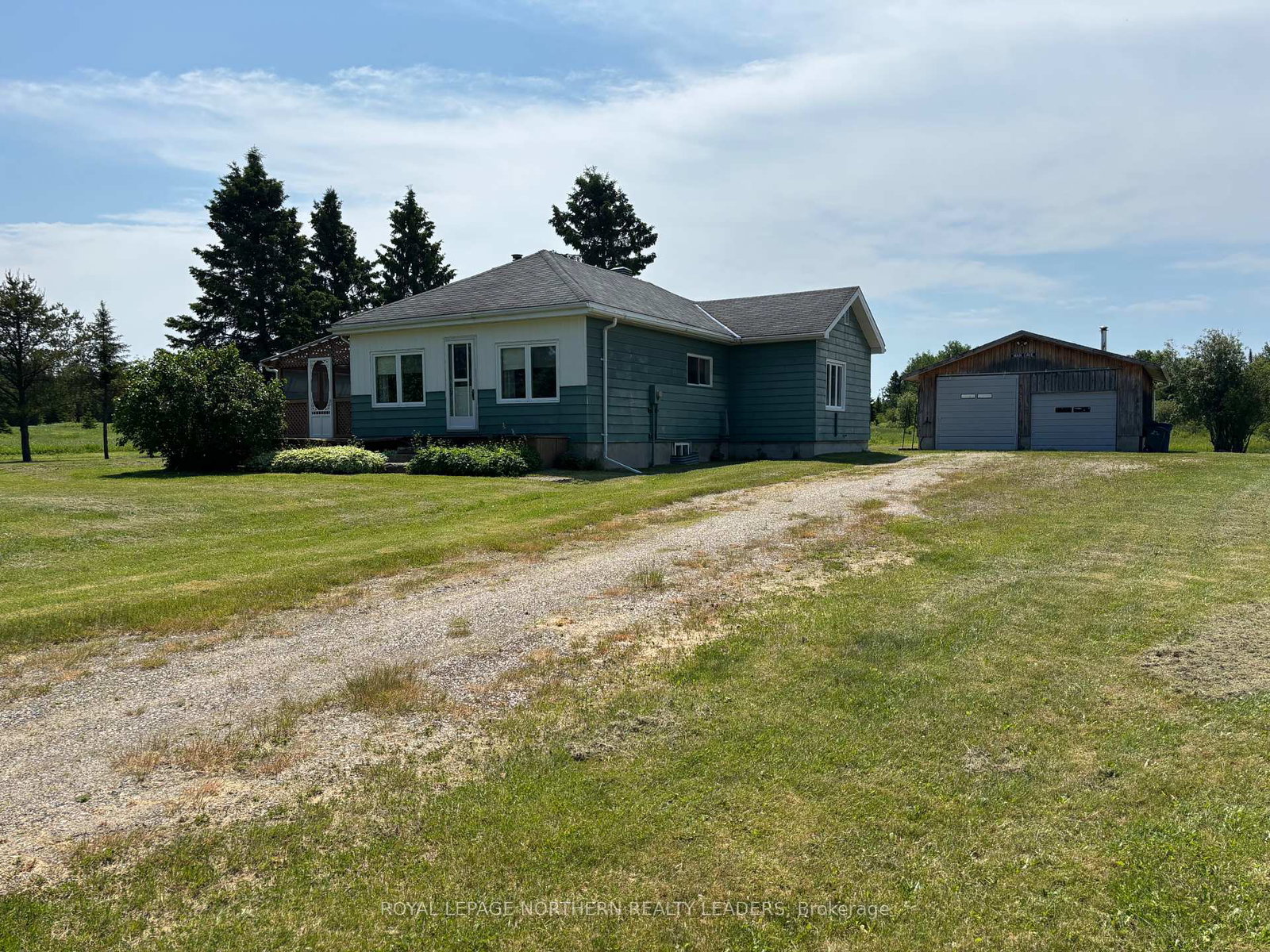 20-concession-12-1-glackmeyer-concession-cochrane-ontario-t12260748