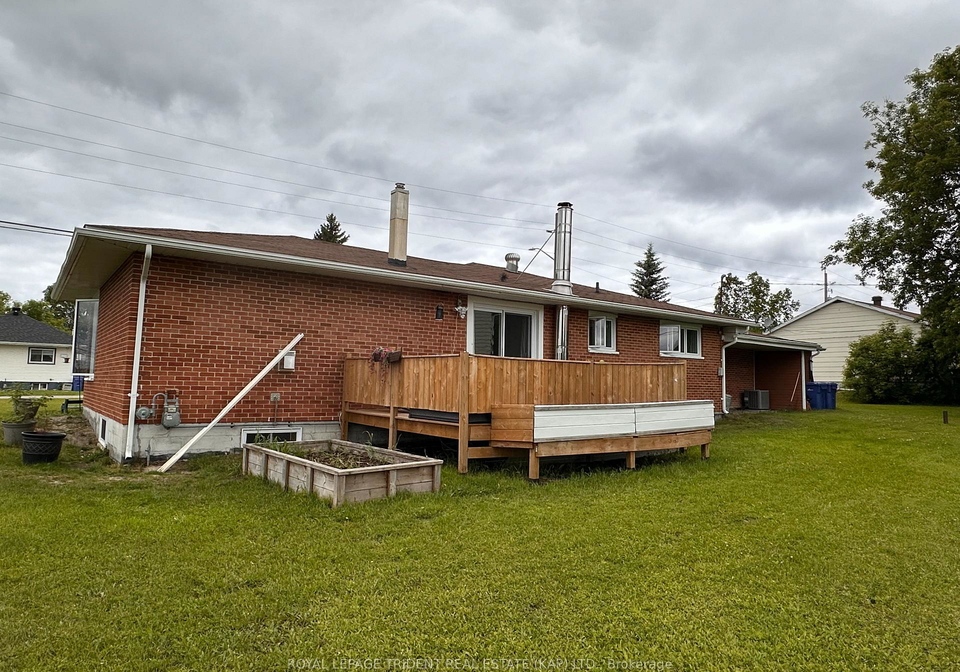 17-ash-street-kapuskasing-ontario-t12260873