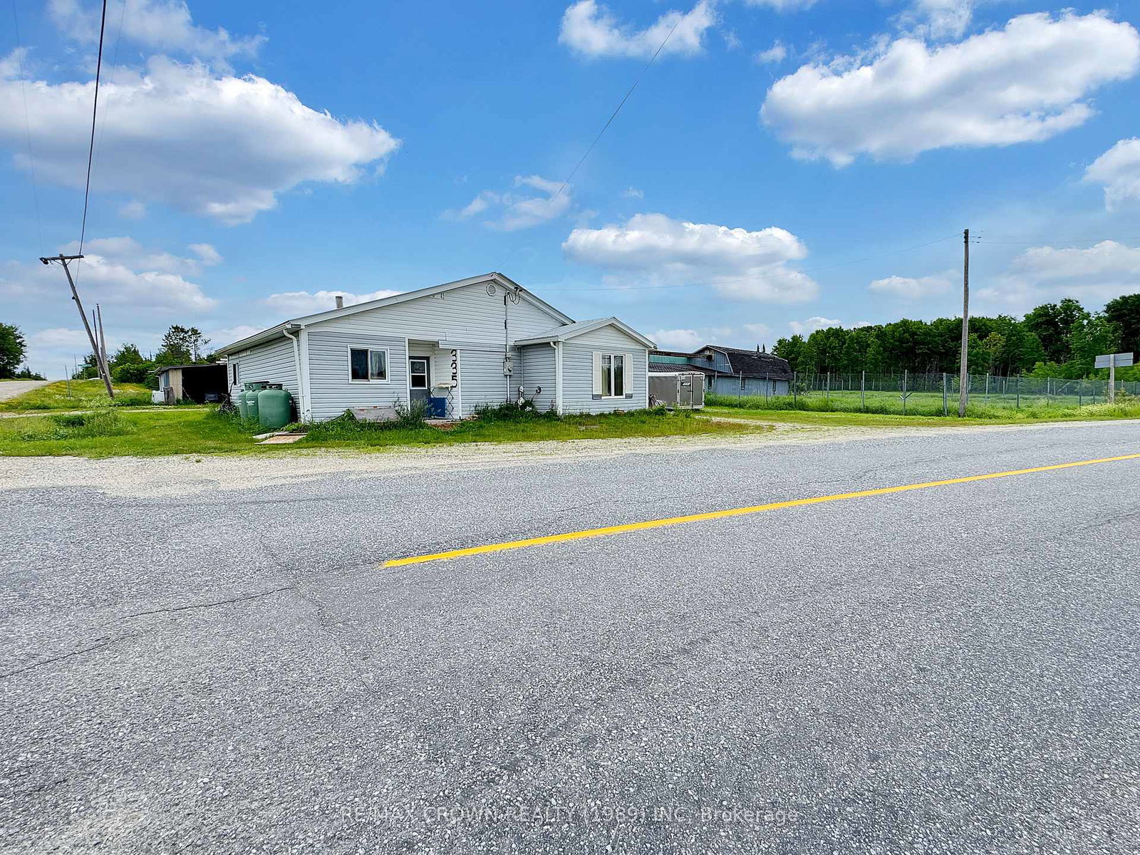 335-highway-583-highway-s-cochrane-remote-area-ontario-t12271566