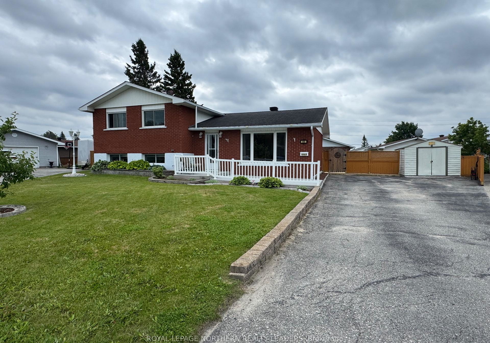 40-laval-place-timmins-ontario-t12305489